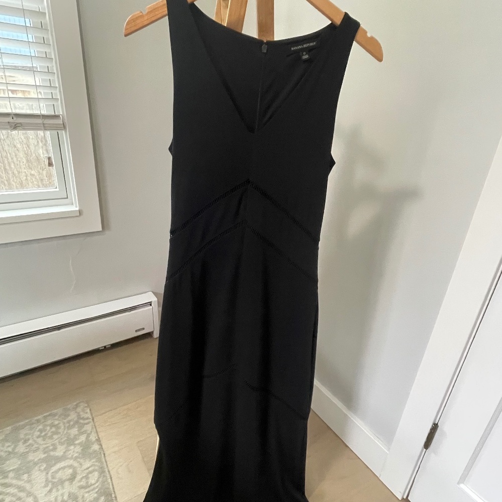 Banana Republic Sleeveless maxi dress
